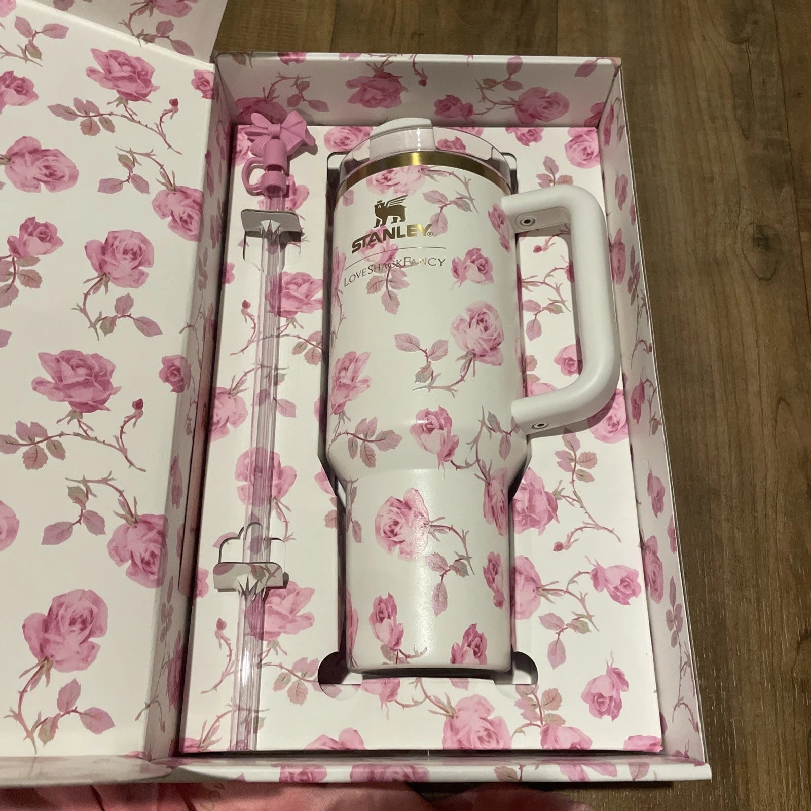 Stanley x LoveShackFancy Ribbon Rosa 40oz Quencher Tumbler | Limited Edition | New Authentic