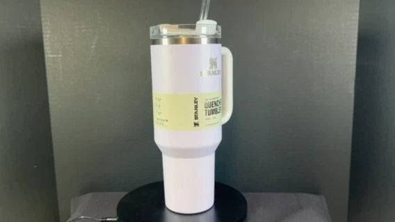 Stanley FlowState™ Quencher H2.0 40oz Tumbler – Wisteria Purple | Limited Edition | New Authentic