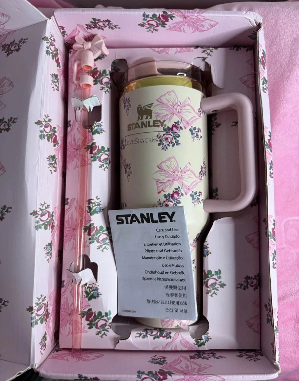 Stanley x LoveShackFancy FlowState Quencher 40oz Tumbler – Limited Edition – Floral Print – Reusable Straw – New – Fast Shipping